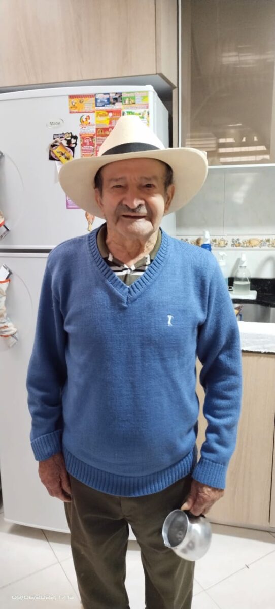 Misteriosa desaparición de Custodio Sigue la angustia de la familia de Custodio Romero Cano, un hombre de 87 años que desde el pasado 7 de junio desapareció de manera misteriosa a la entrada del cerro de Quininí, en el municipio de Tibacuy, en Cundinamarca.