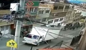 Siete niños fueron atropellados por un camión en Ciudad Bolívar