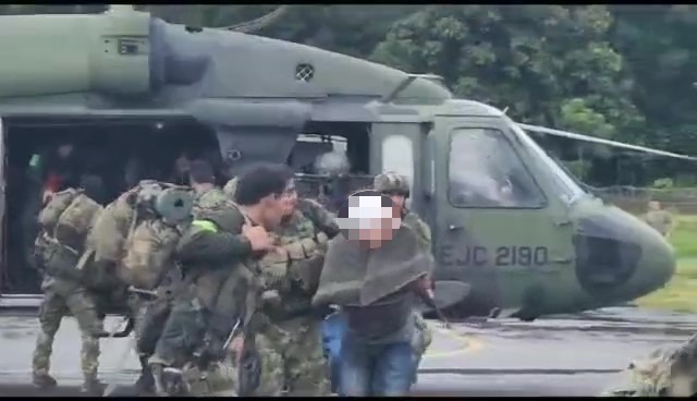 Cayeron dos cabecillas del Eln en Arauca En las últimas horas se dio a conocer la captura de alias 'Danner' y 'Méndez' o también conocido como alias 'Piscingo', quienes son dos jefes guerrilleros del Eln en el departamento de Arauca y lideraban la Comisión 'Rafael Villamizar' del frente 'Domingo Laín Sáenz'.