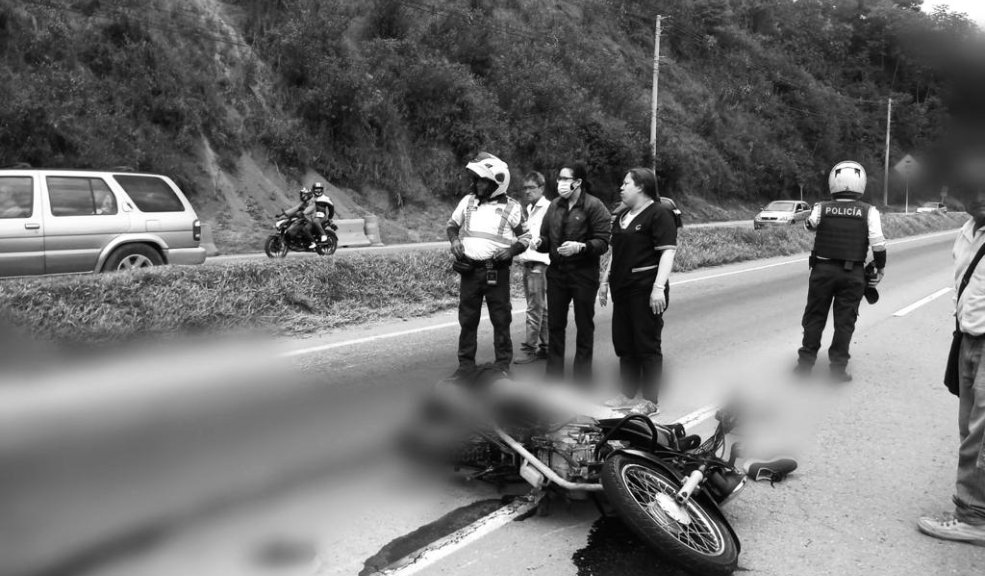 Motociclista falleció en trágico accidente de tránsito La tarde de este sábado, un motociclista falleció en un aparatoso accidente de tránsito.