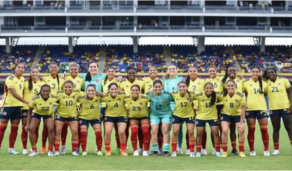 Selección Colombia Femenina alista motores para el Mundial de Australia y Nueva Zelanda La Selección Colombia Femenina de Mayores realiza sus últimos entrenamientos en la sede deportiva de la federación colombiana en la ciudad de Bogotá, para alistar motores rumbo a Australia y disputar el Mundial de la categoría.