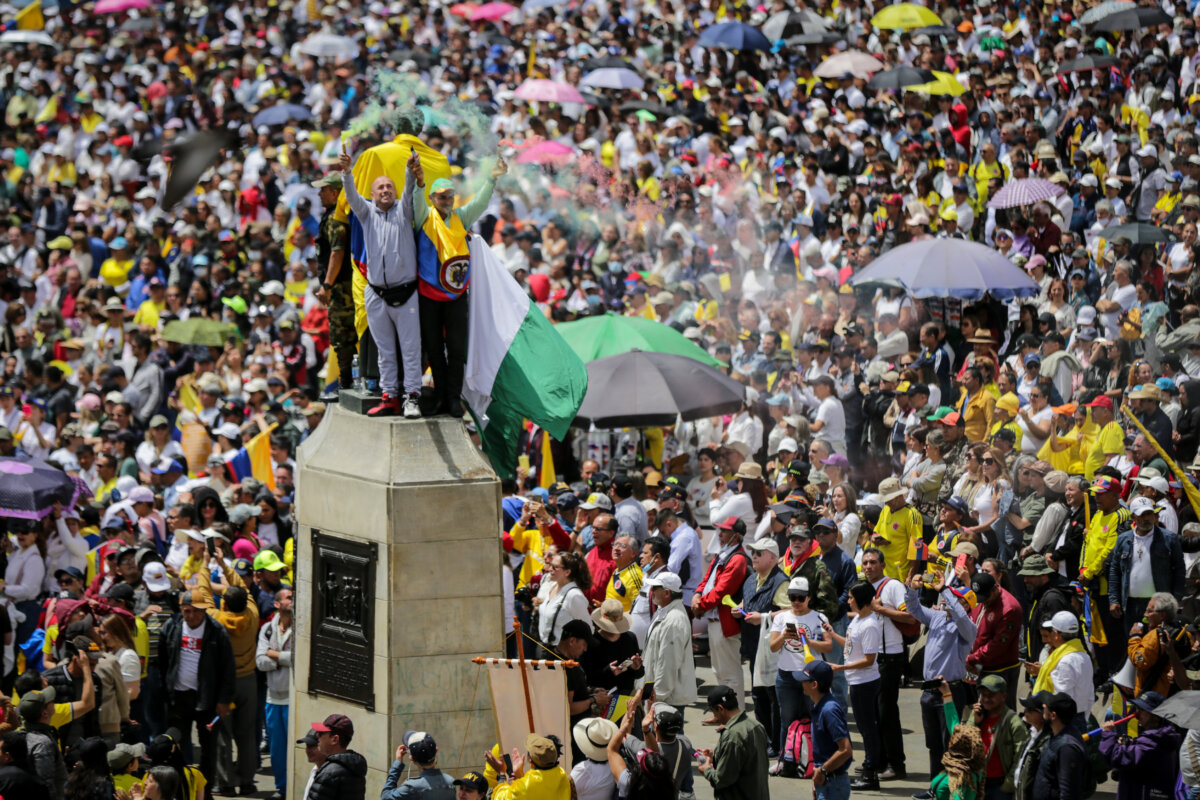Así se llevarán a cabo las marchas en Bogotá contra el aumento a la gasolina Para este lunes 28 de agosto se espera una jornada de protestas a causa del aumento constante de la gasolina dispuesto por el gobierno del presidente Gustavo Petro.