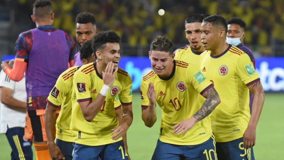 Así sería la nueva camiseta de la Selección Colombia: diseño histórico La segunda indumentaria de La Selección Colombia tendría una gran variedad de colores, lista para estrenarse en 2024.
