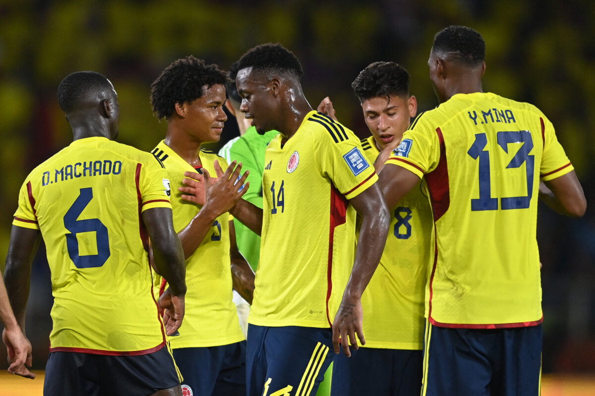 Lo que Colombia debe arreglar para ganarle a Chile A pesar de que Colombia le ganó a Venezuela en el primer partido de Eliminatorias al Mundial 2026, debe mejorar algunas cosas para poder ganarle a Chile este martes.