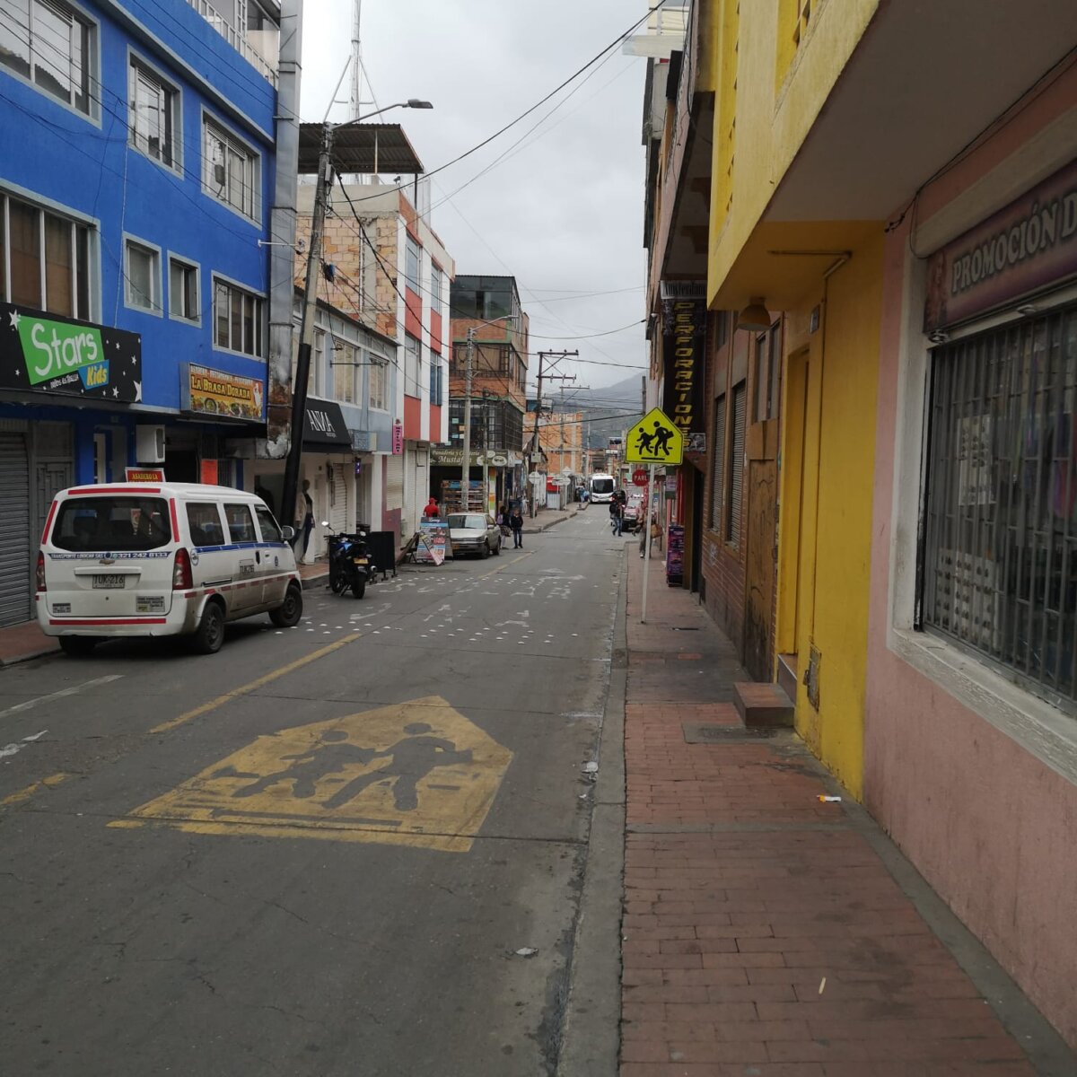 Sicariato en Ciudad Bolívar Sicarios acabaron con la vida de un hombre en el barrio Lucero Bajo de Ciudad Bolívar.
