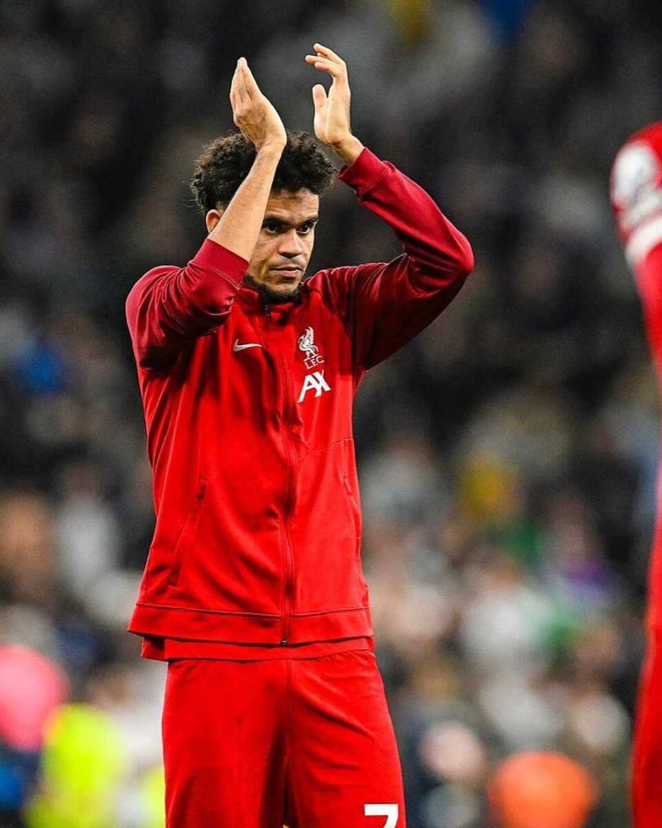 Piden que se repita partido Tottenham vs. Liverpool por el gol que le anularon a Lucho Díaz