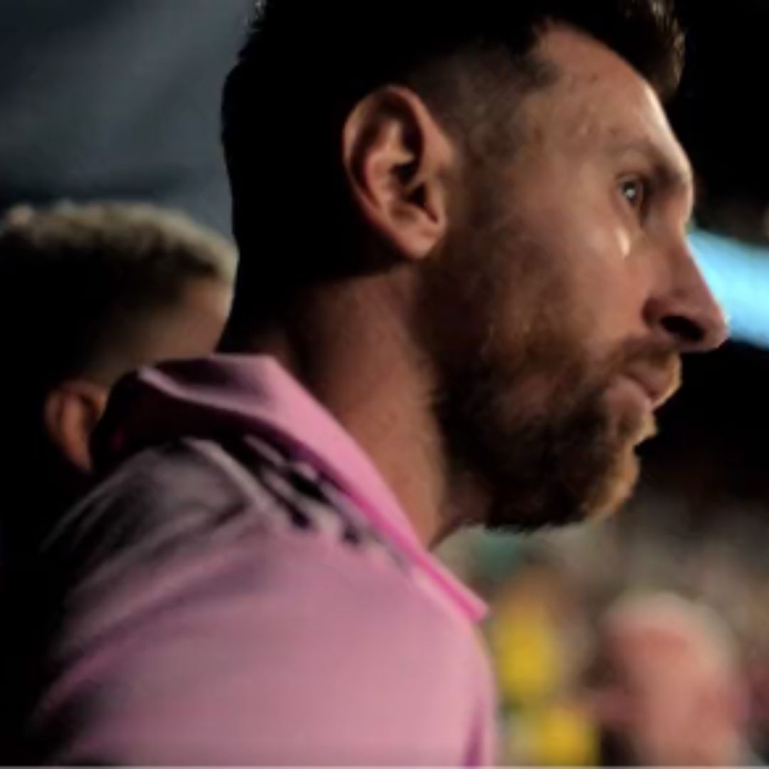 Este es el primer tráiler sobre el documental 'Messi conoce América' El próximo miércoles 11 de octubre se estrenará el documental de Leo Messi en la plataforma AppleTV, 'Messi conoce América', el cual muestra los detalles de la llegada del astro argentino a la MLS.
