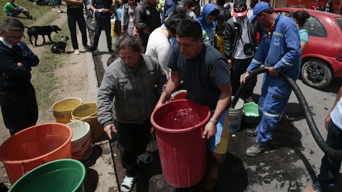 ¡Ojo! Estos son los cortes de agua programados en Bogotá Aliste las reserva de agua, porque de este 23 de octubre al próximo 27, se suspenderá el servicio en varios puntos de Bogotá y Soacha.