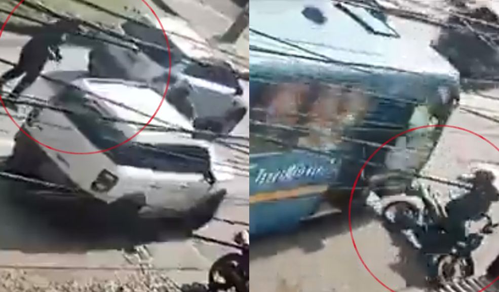 Bus del Sitp embistió a dos agentes de la Sijin El pasado 4 de noviembre se viralizó un video en el que un conductor del Sitp arrolla a dos motociclistas. En su momento se creyó que eran presuntos fleteros, sin embargo, ya se confirmó que se trataría de dos agentes de la Sijin.