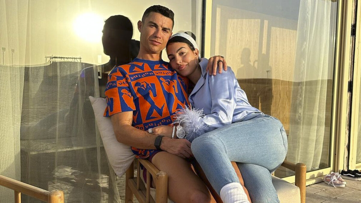 La razón por la que a Cristiano Ronaldo y a su esposa, los investigan las autoridades en España Una de las empresas de la pareja estaría bajo la lupa por parte de las autoridades en ese país.