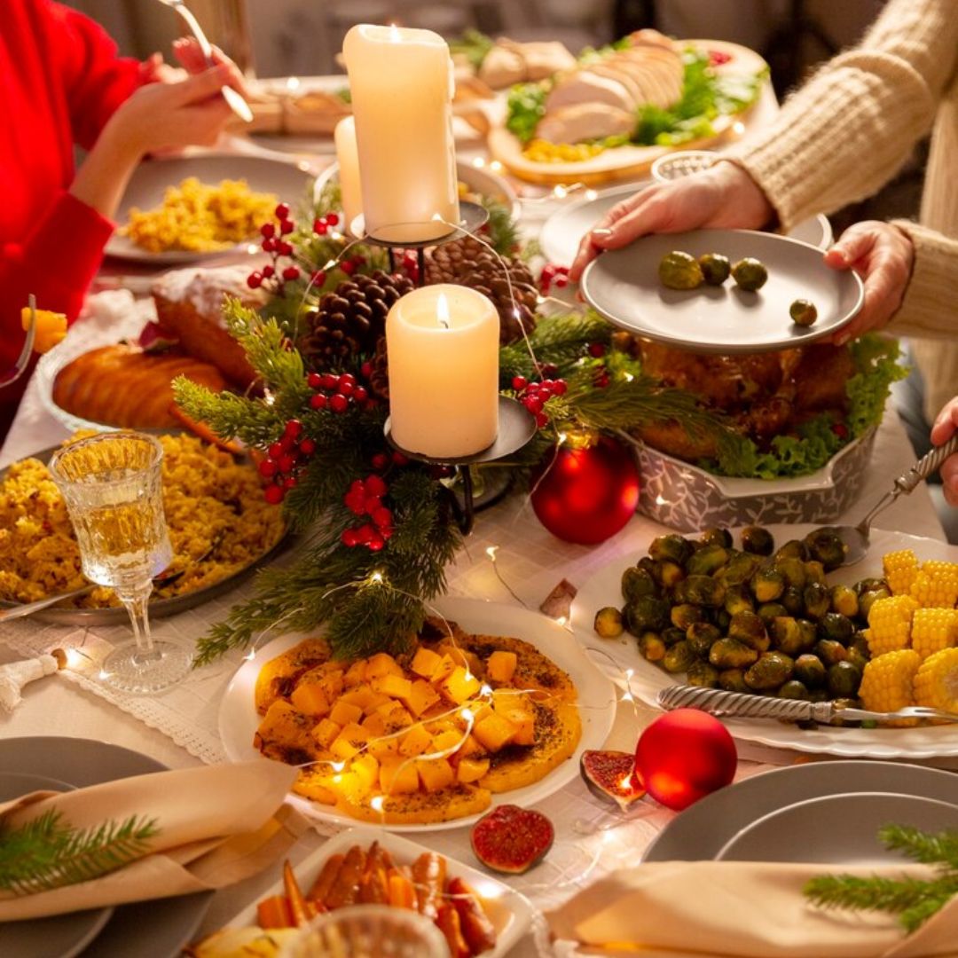 Secretos para conservar tus alimentos en Navidad La Navidad está a la vuelta de la esquina, y con ella llegan esos sabores deliciosos que nos hacen suspirar de placer.
