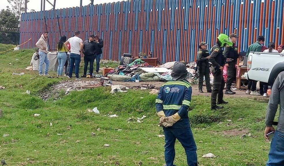 Macabro hallazgo: encuentran dos cuerpos en Madrid Eran alrededor de las 8:30 de la mañana de ayer, cuando las autoridades en el municipio de Madrid (Cundinamarca) fueron alertadas de dos cuerpos sin vida en un potrero cerca al Polideportivo.