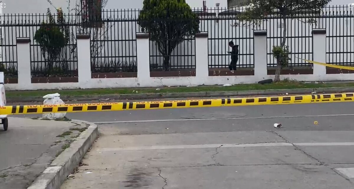 Nuevos detalles del tiroteo en el que fue abatido presunto delincuente en Fontibón Se conoció que el presunto bandido tenía una granada y un arma de fuego.