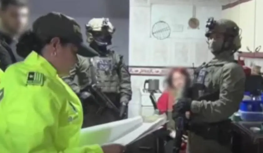Autoridades desarticulan red de tráfico de migrantes en Bogotá Al menos 7 funcionarios públicos harían parte de una banda de tráfico de migrantes desmantelada en las últimas horas por la Policía Nacional.