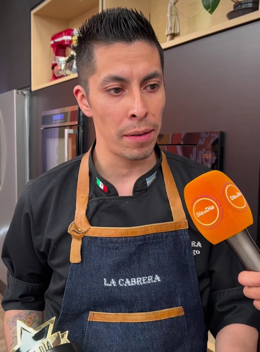 Chef invitado de 'Día a Día' muere después de salir de su trabajo Daniel Lugo, el chef conocido por su talento culinario y su contribución al restaurante 'La Cabrera', en Bogotá, perdió trágicamente la vida un día después de su participación en el programa 'Día a Día', al sufrir un accidente de transito.