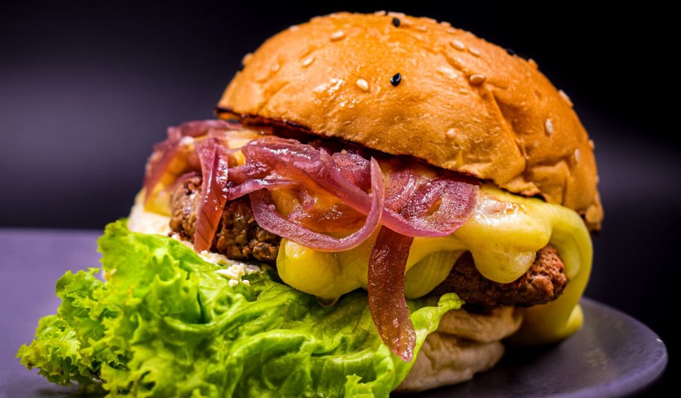 Vuelve el Burger Fest Tour a Bogotá Los aficionados a las hamburguesas podrán disfrutar de una experiencia gastronómica única del 15 al 24 de marzo en Bogotá, Chía y Medellín.