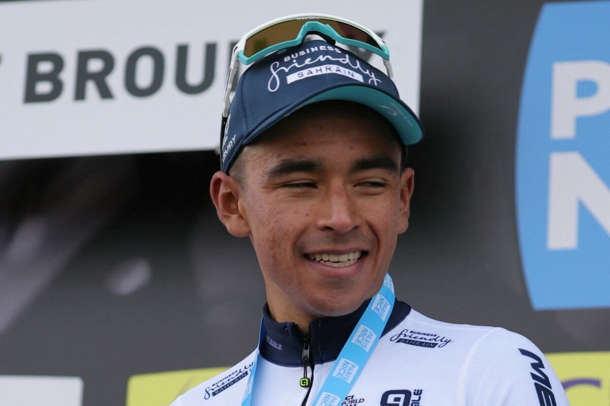¡Triunfo bogotano en la París-Niza! Buitrago gana la etapa 4 Santiago Buitrago, corredor bogotano del equipo Bahrain Victorious, se impuso este miércoles en la etapa 4 de la carrera París Niza (Francia).