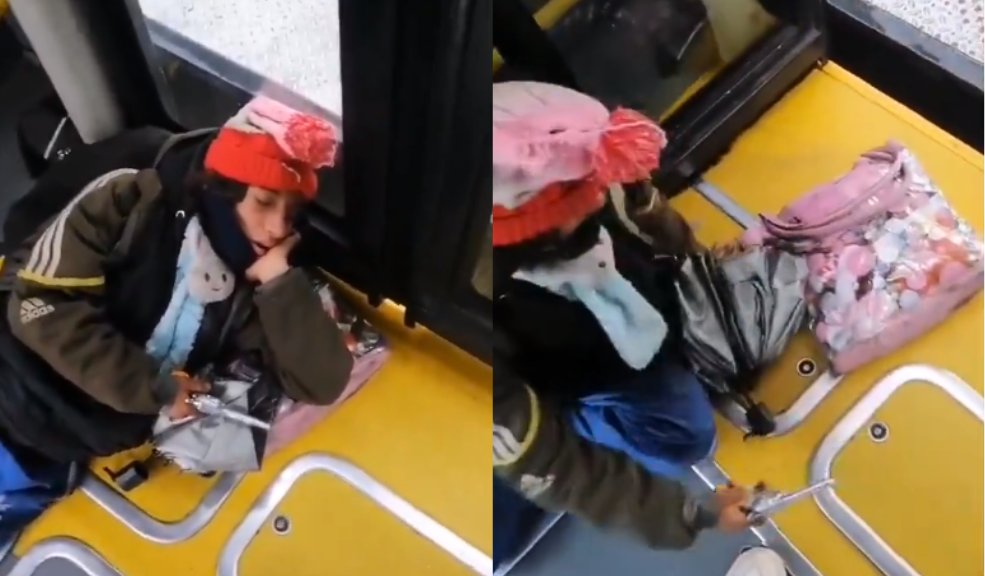 Hombre se quedó dormido con un arma en TransMilenio Un usuario grabó a un hombre que se encontraba durmiendo en un bus de TransMilenio con un arma.