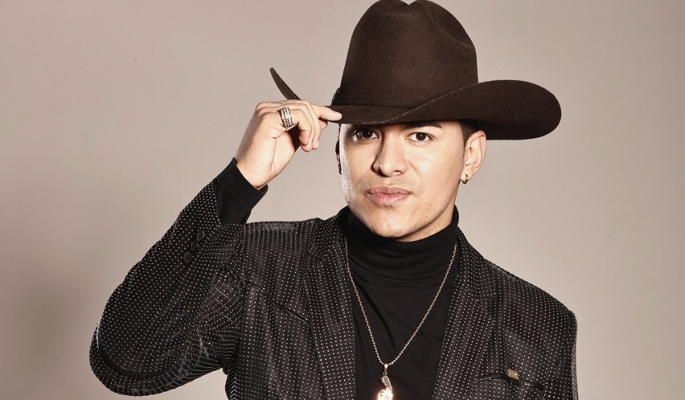 Yeison Jiménez arrasó en Bogotá: hizo sold out en su tercera fecha Yeison Jiménez, el aclamado cantante de música popular, está dejando huella en la historia de la música colombiana con su exitoso "17/32 Invito Tour".