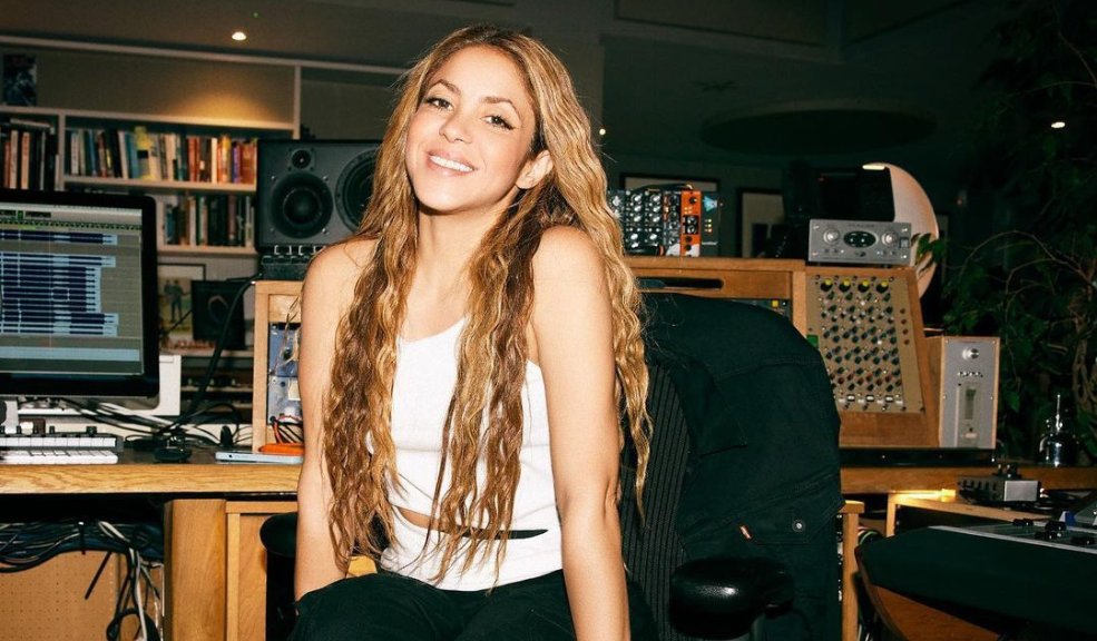 ¿Para que nadie la vea? Shakira compró ‘El Oasis’, la novela que protagonizó La cantante colombiana habría comprado los derechos de la pieza audiovisual.