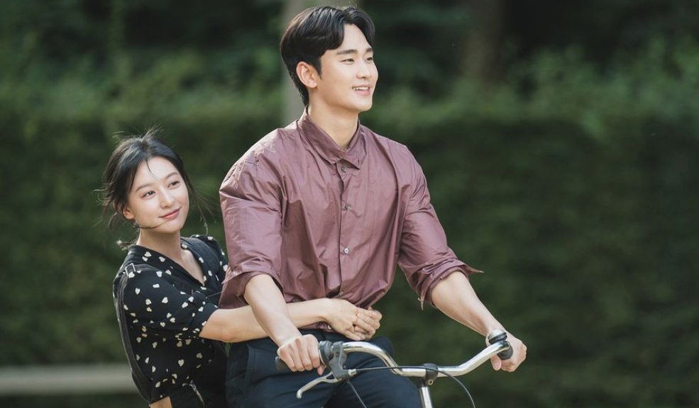 Top 5 de K-dramas para derretirse de romance Los K-dramas son series hechas en Corea del Sur que han tomado mucha popularidad por todo el mundo. Acá les dejamos un top 5 para que usted también se enganche y se termine derritiendo de amor.