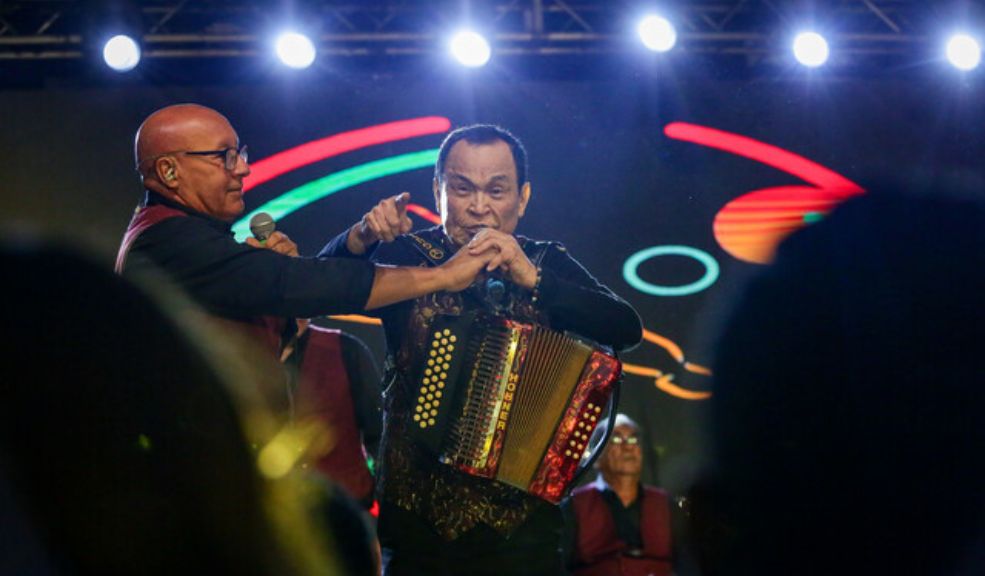A sus 81 años Alfredo Gutiérrez no piensa en el retiro Alfredo Gutiérrez, ‘El monstruo del acordeón’, a sus 81 años no tiene planes de retiro y le sigue aportando a la música vallenata y en general a la música colombiana.